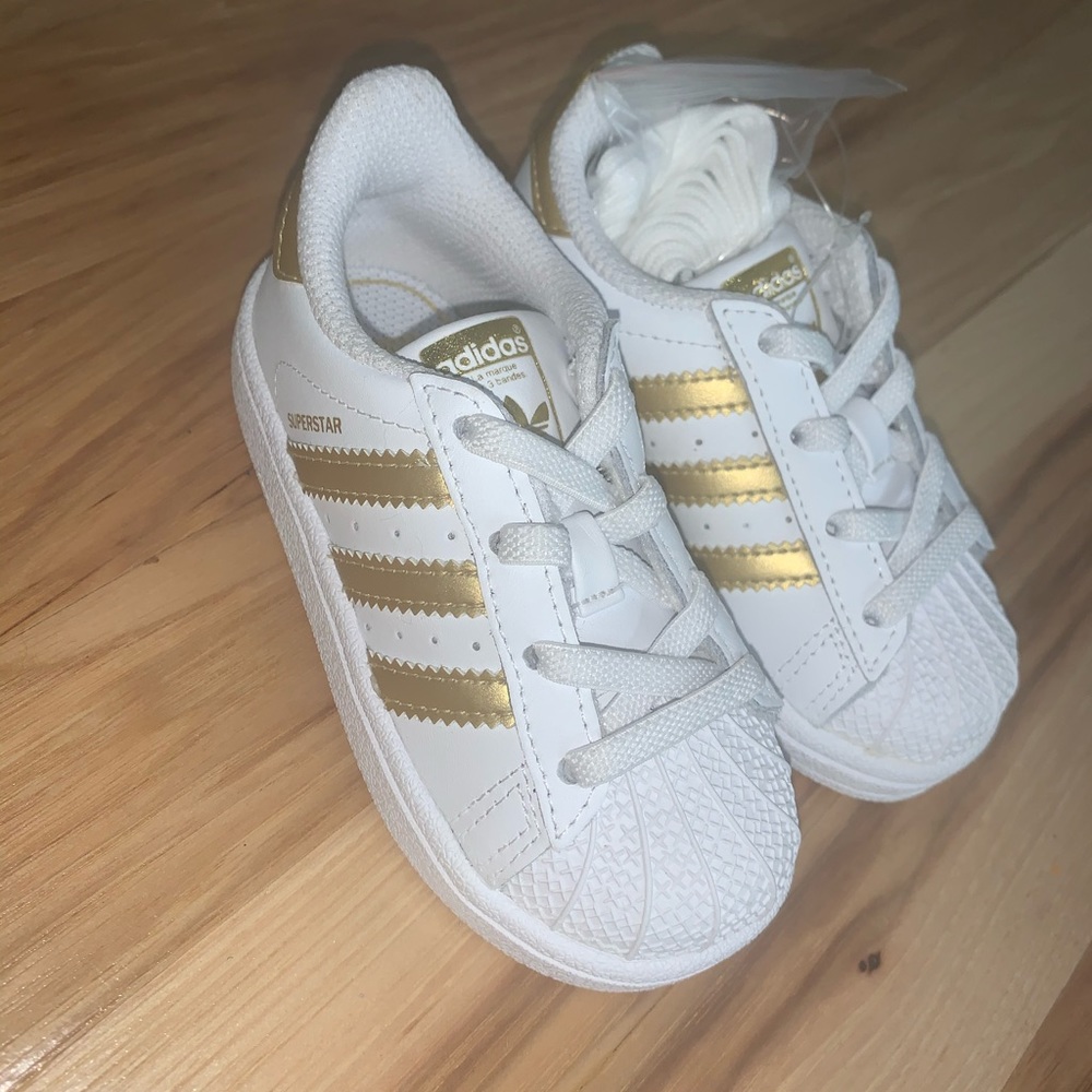 Addidas